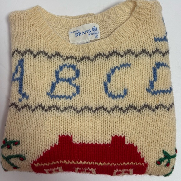 Vintage Deans of Scotland 100% Wool Sweater with Schoolhouse Cozy Theme - Picture 12 of 12